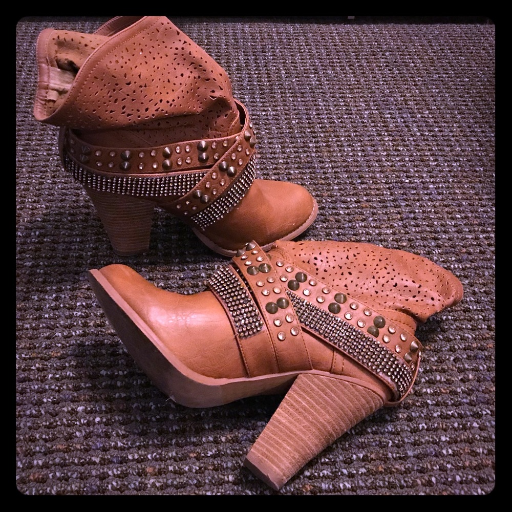 Size 7 boots